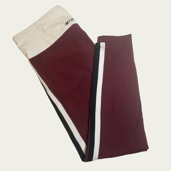 New Balance x STAUD - Athletic Legging - Burgundy - Size XL - Picture 4 of 8